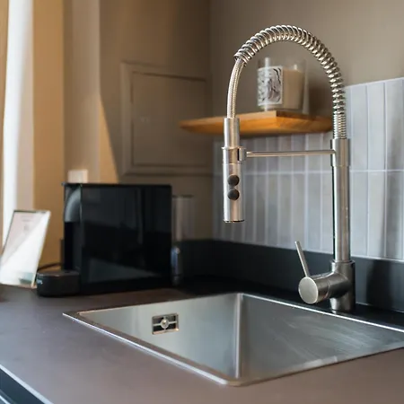Homely - Heritage , Kingsize Bed , Kitchen , Wifi * Берлин