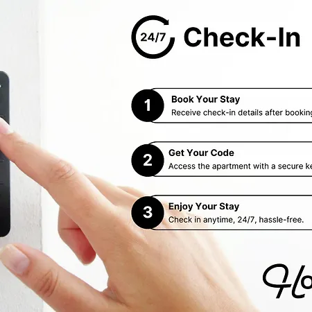 Homely - Heritage , Kingsize Bed , Kitchen , Wifi Apartment Berlin